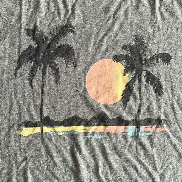 GOODFELLOW - Tropical Graphic Tee - Picture 3 of 5